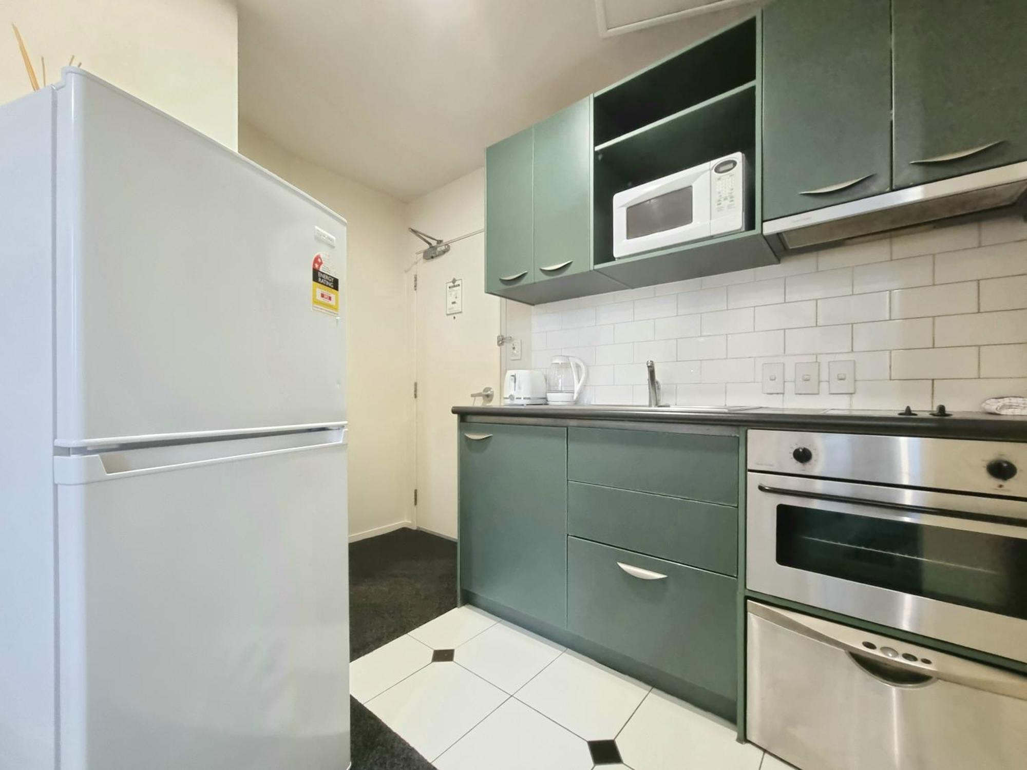 Urban Deco Apartment On Queen Street أوكلاند الغرفة الصورة